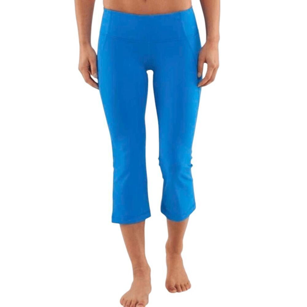 LULULEMON ATHLETICA Gather & Crow Crop Size 4